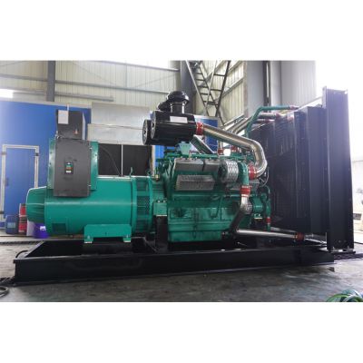 600kw乾能柴油發(fā)電機組-乾能12缸柴油機12V138BZLD柴油發(fā)電機組,缸徑/行程：138/160mm,柴油發(fā)電機組水冷發(fā)動機功率660KW,柴油發(fā)電機組配套馬拉松斯坦福發(fā)電機。廠價直銷歡迎選購：13773399855。