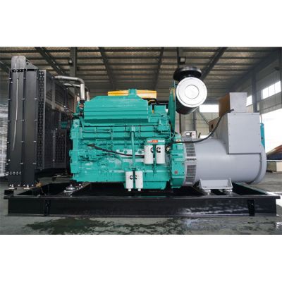 500kw重慶康明斯柴油發(fā)電機(jī)組-重慶康明斯6缸柴油機(jī)KTA19-G8柴油發(fā)電機(jī)組,缸徑/行程：159/159mm,柴油發(fā)電機(jī)組水冷發(fā)動(dòng)機(jī)功率575KW,柴油發(fā)電機(jī)組配套馬拉松斯坦福發(fā)電機(jī)。廠價(jià)直銷歡迎選購(gòu)：13773399855。
