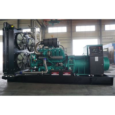 1300kw南通股份柴油發電機組-南通股份12缸柴油機NCG12V2150 柴油發電機組,缸徑/行程：165/190mm,柴油發電機組水冷發動機功率1580KW,柴油發電機組配套馬拉松斯坦福發電機。廠價直銷歡迎選購：13773399855。