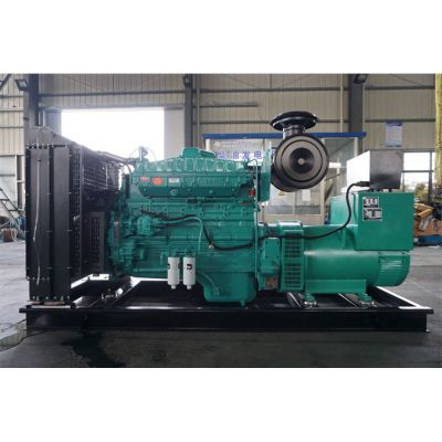 300kw重慶康明斯柴油發(fā)電機組-重慶康明斯6缸柴油機NTA855-G2柴油發(fā)電機組,缸徑/行程：140/152mm,柴油發(fā)電機組水冷發(fā)動機功率321KW,柴油發(fā)電機組配套馬拉松斯坦福發(fā)電機。廠價直銷歡迎選購：13773399855。
