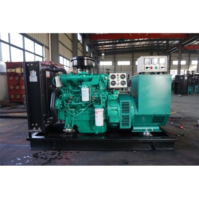 40KW玉柴柴油發(fā)電機(jī)組-玉柴2缸柴油機(jī)YCD4J23H8-75,柴油發(fā)電機(jī)組缸徑/行程：105/125mm,柴油發(fā)電機(jī)組水冷發(fā)動機(jī)功率55KW,柴油發(fā)電機(jī)組配套馬拉松斯坦福發(fā)電機(jī)。廠價(jià)直銷歡迎選購：13773399855。