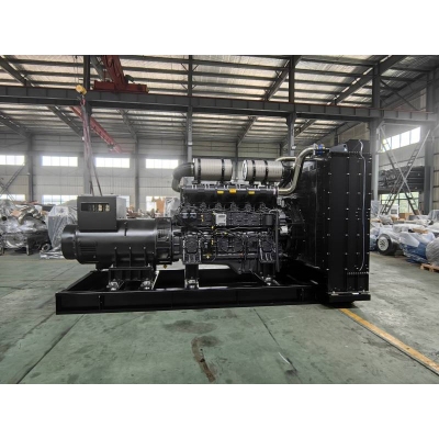 1000kw上柴股份柴油發(fā)電機(jī)組-上柴動(dòng)力6缸柴油機(jī)6WTAA35-G311柴油發(fā)電機(jī)組,缸徑/行程：186/215mm,柴油發(fā)電機(jī)組水冷發(fā)動(dòng)機(jī)功率1230KW,柴油發(fā)電機(jī)組配套馬拉松斯坦福發(fā)電機(jī)。廠價(jià)直銷(xiāo)歡迎選購(gòu)：13773399855。